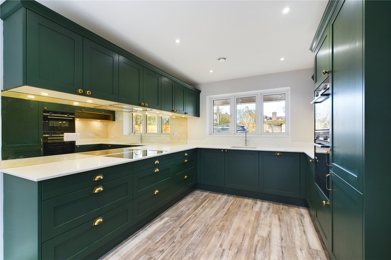 4 bedroom House for sale in Woodcote, Reading, Oxfordshire