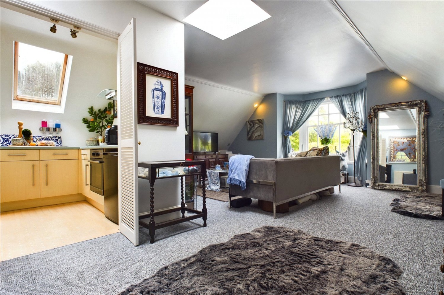 Upper Woolhampton, Reading, Berkshire