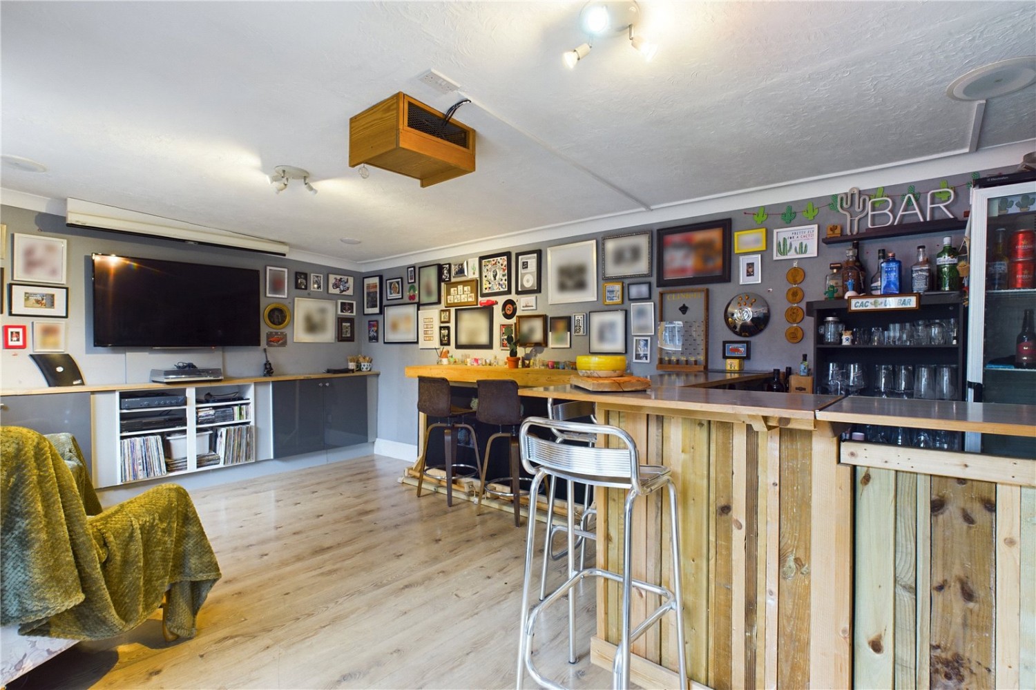Aldermaston, Reading, Berkshire