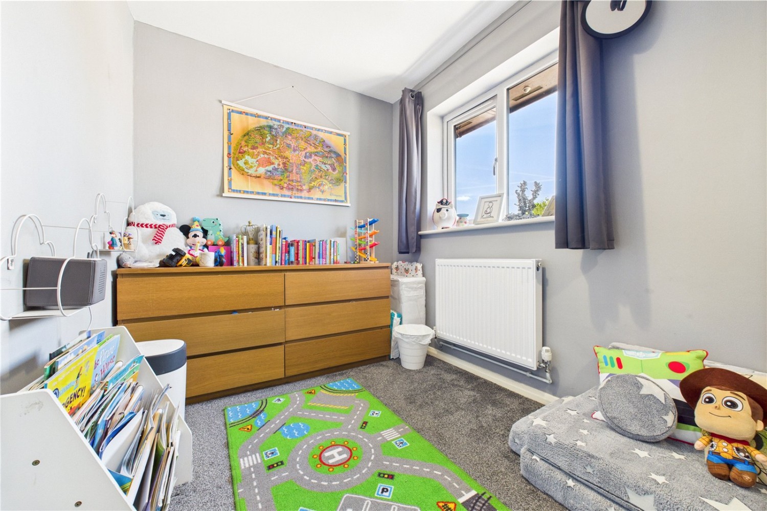 Theale, Reading, Berkshire