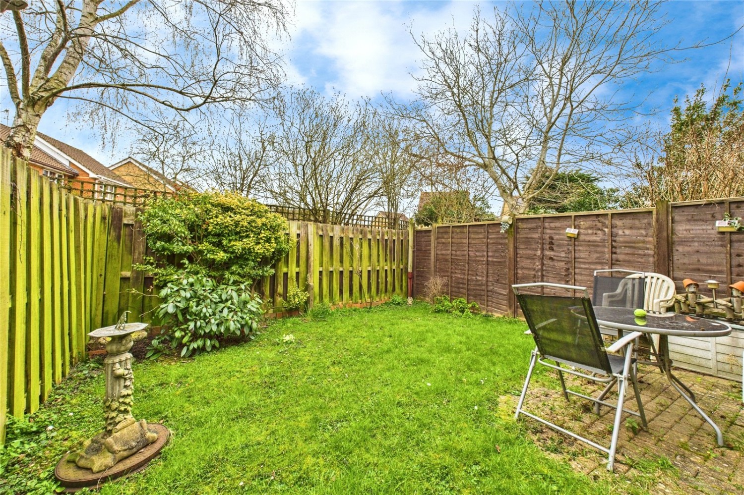 Theale, Reading, Berkshire