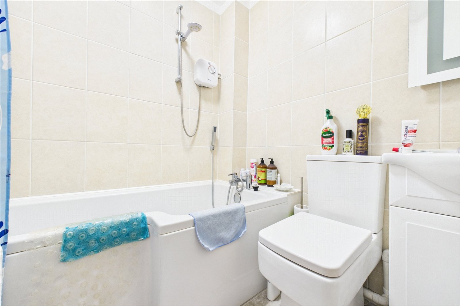 Theale, Reading, Berkshire