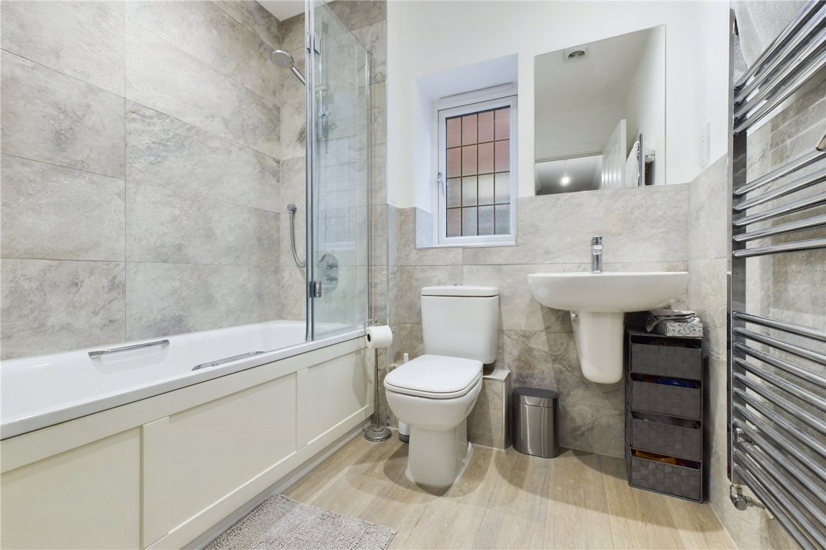 Woolhampton, Reading, Berkshire