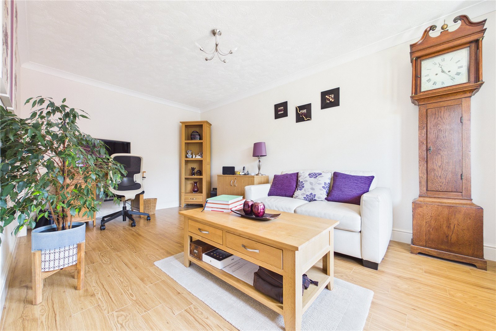 4 bedroom House for sale in Tilehurst, Reading, Berkshire
