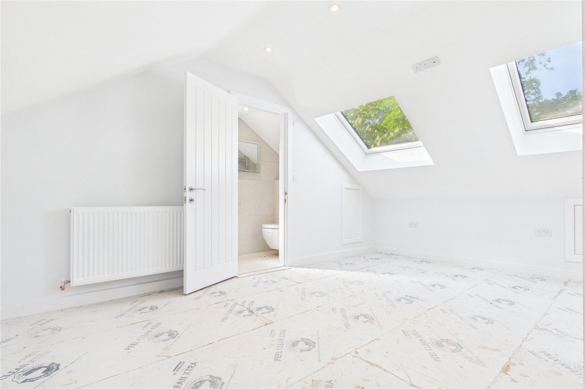 Theale, Reading, Berkshire