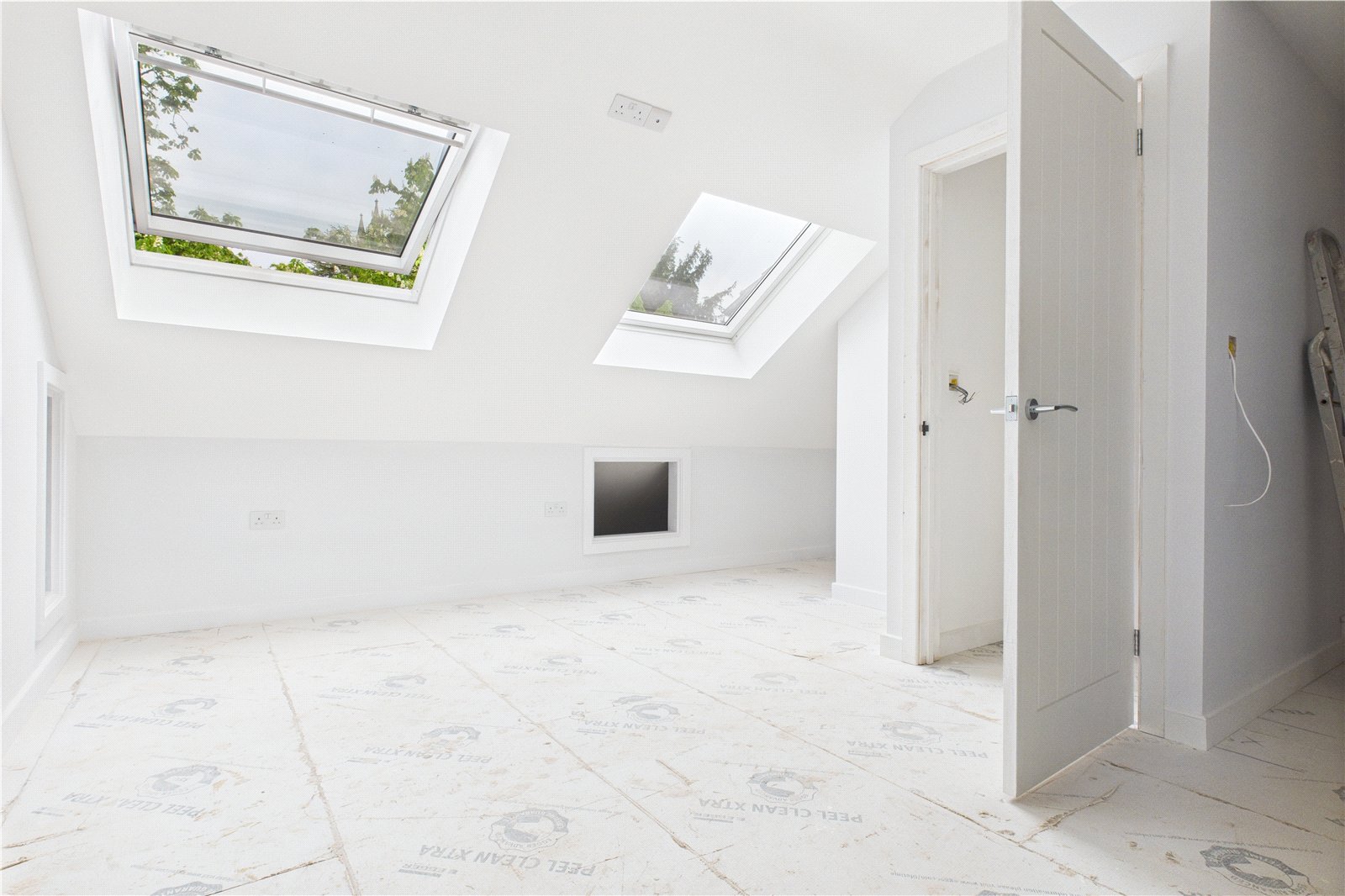 3 bedroom House for sale in Theale, Reading, Berkshire