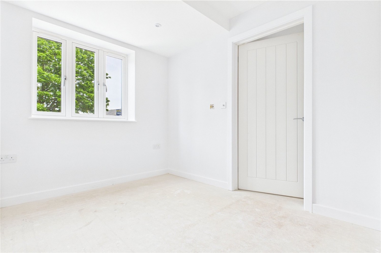 Theale, Reading, Berkshire