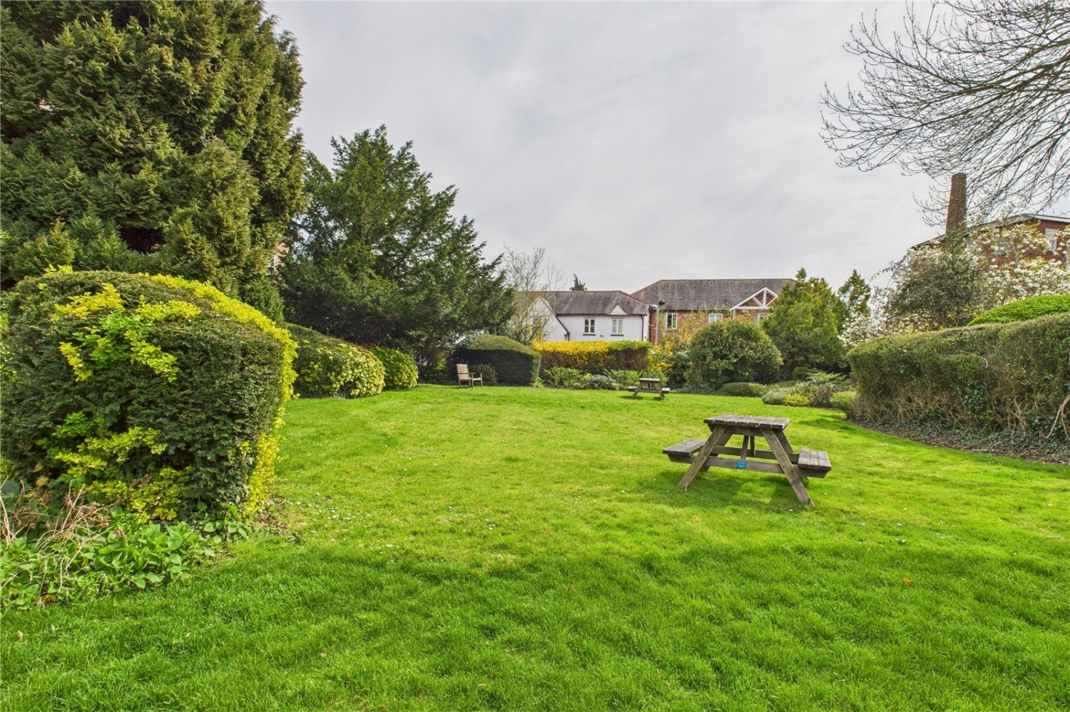 Theale, Reading, Berkshire