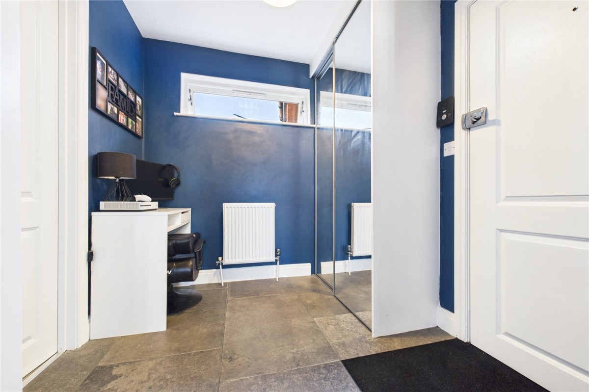 Theale, Reading, Berkshire