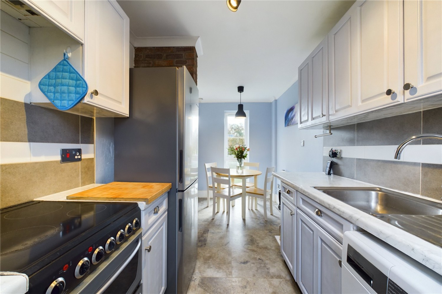 Theale, Reading, Berkshire