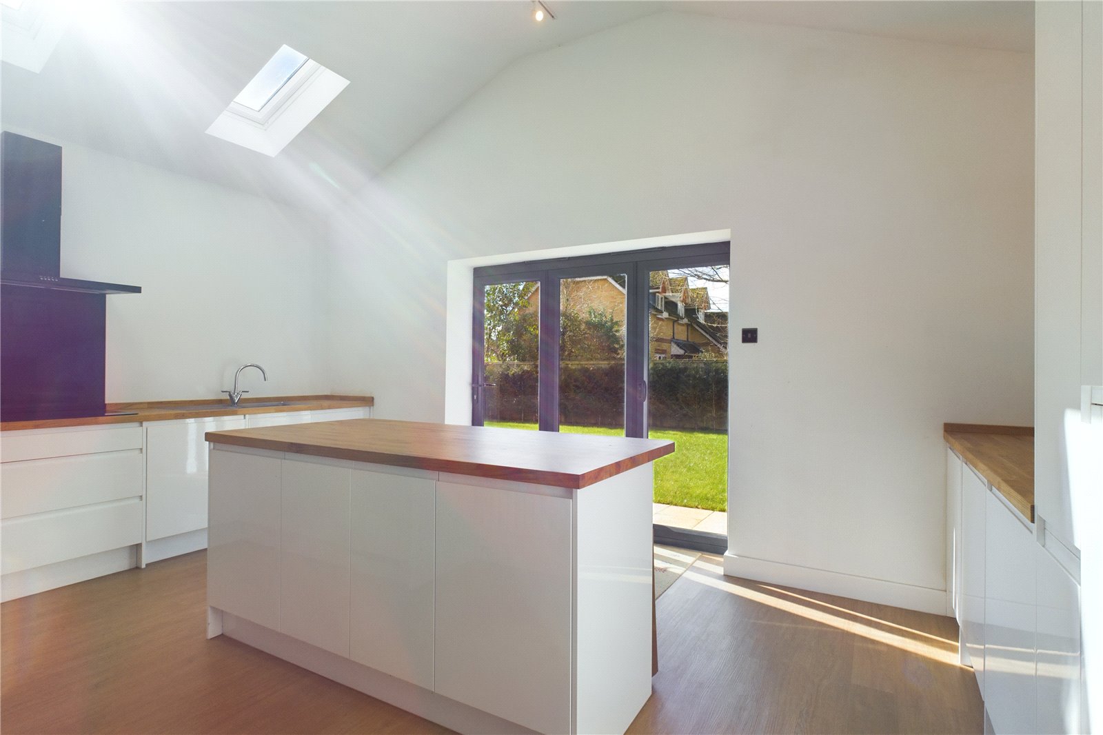 4 bedroom Bungalow for sale in Whitchurch Hill, Reading, Oxfordshire