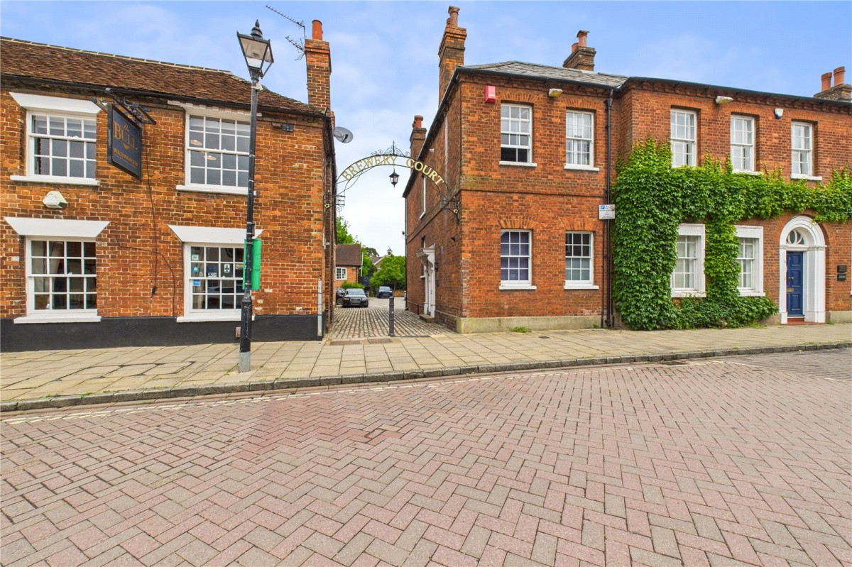 Theale, Reading, Berkshire