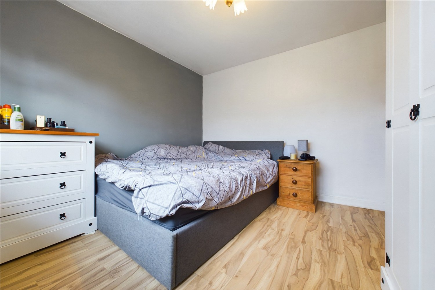 Theale, Reading, Berkshire