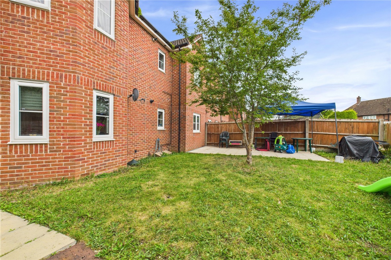 Theale, Reading, Berkshire