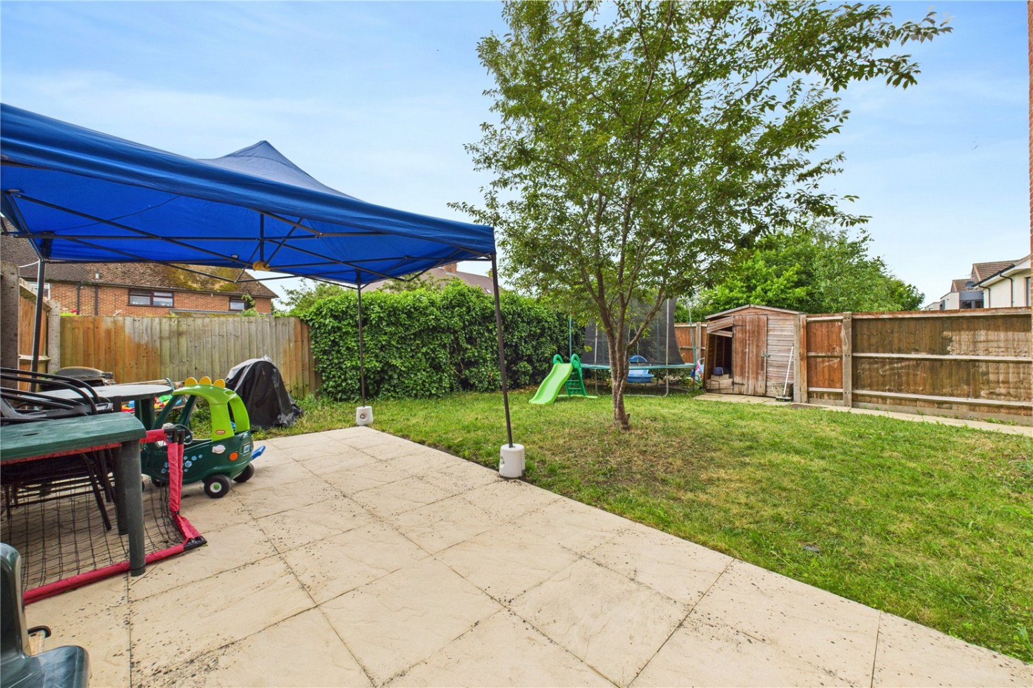 Theale, Reading, Berkshire