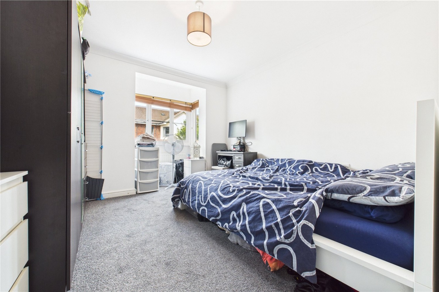 Theale, Reading, Berkshire