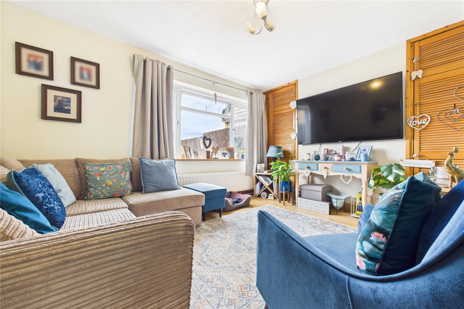 Theale, Reading, Berkshire