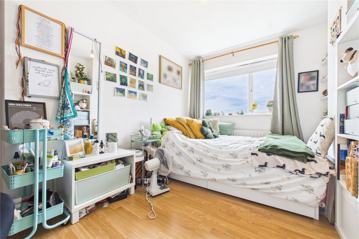 Theale, Reading, Berkshire