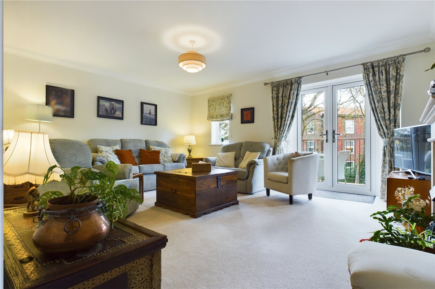 Theale, Reading, Berkshire