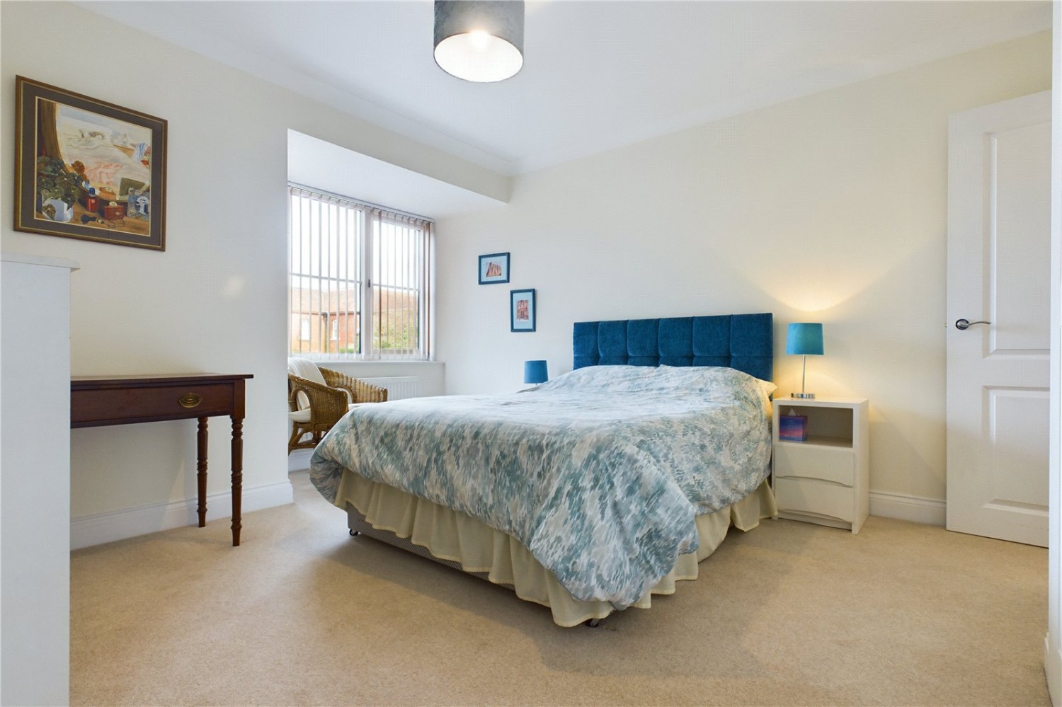 Theale, Reading, Berkshire