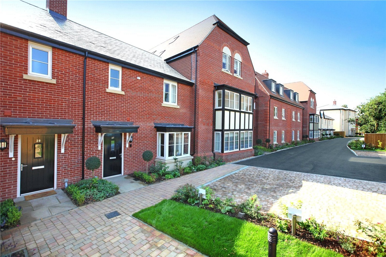 Theale, Reading, Berkshire