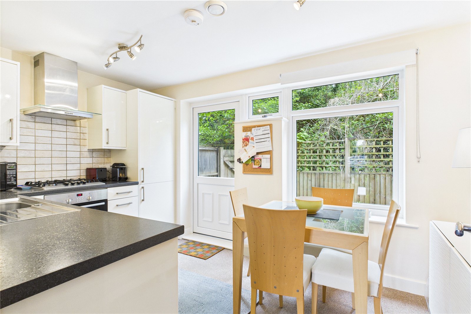2 bedroom Flat for sale in Pangbourne, Reading, Berkshire