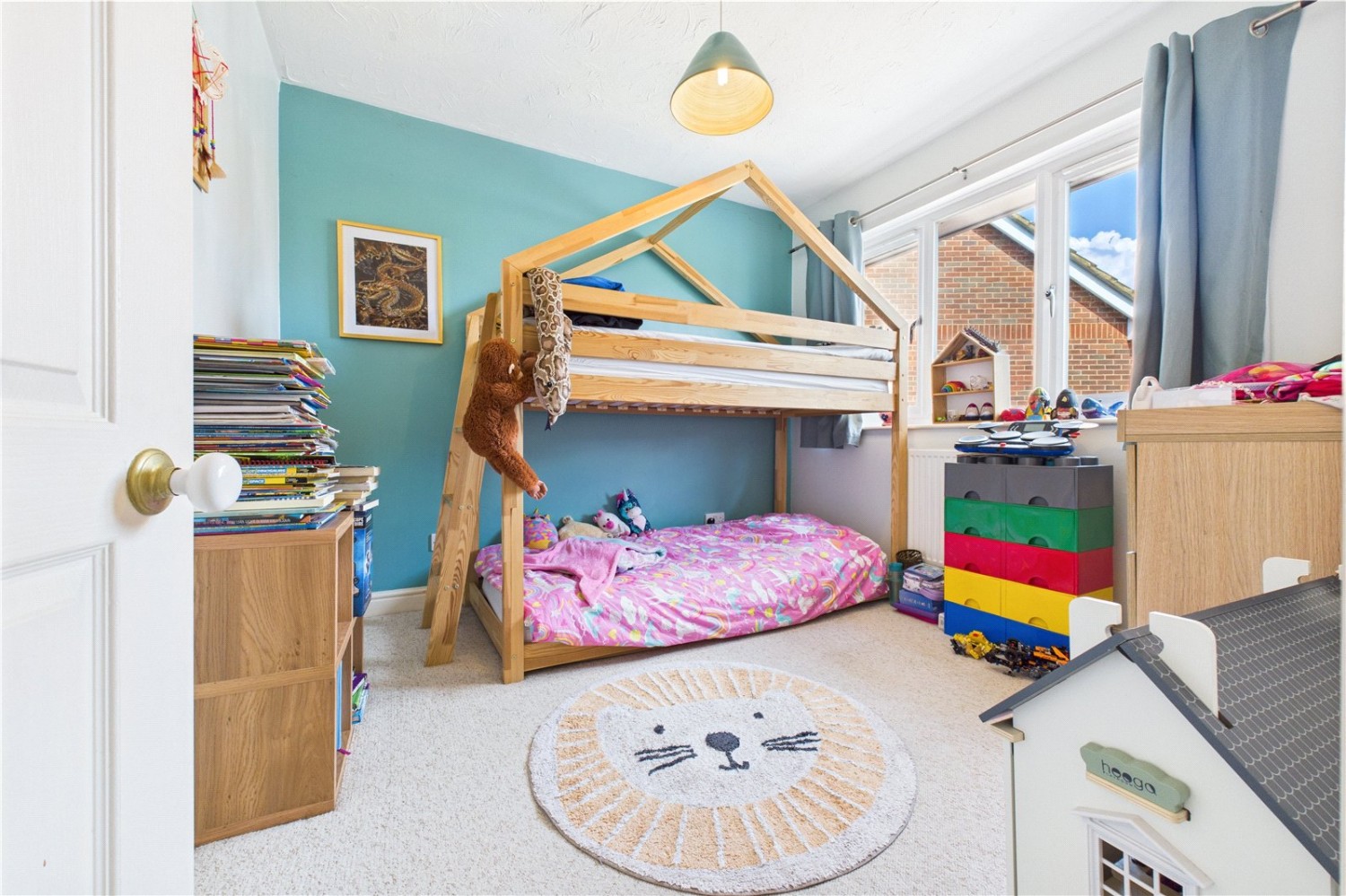 Theale, Reading, Berkshire