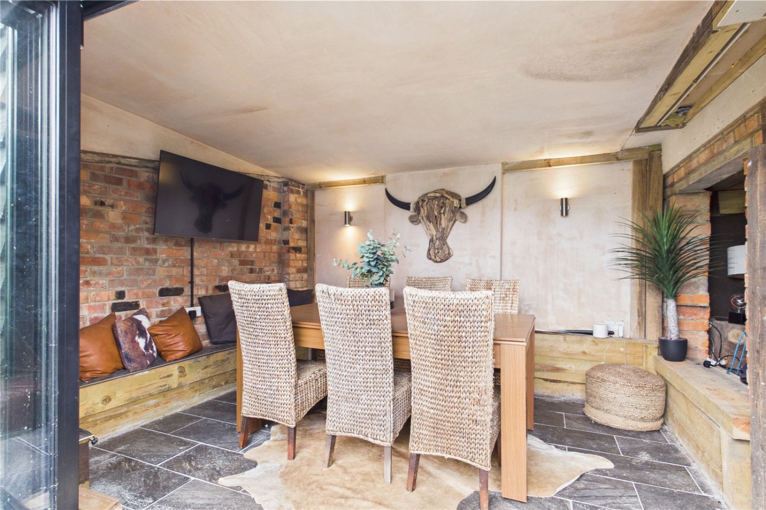Purley on Thames, Reading, Berkshire