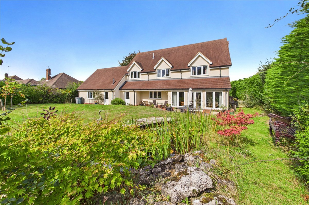 Purley on Thames, Reading, Berkshire