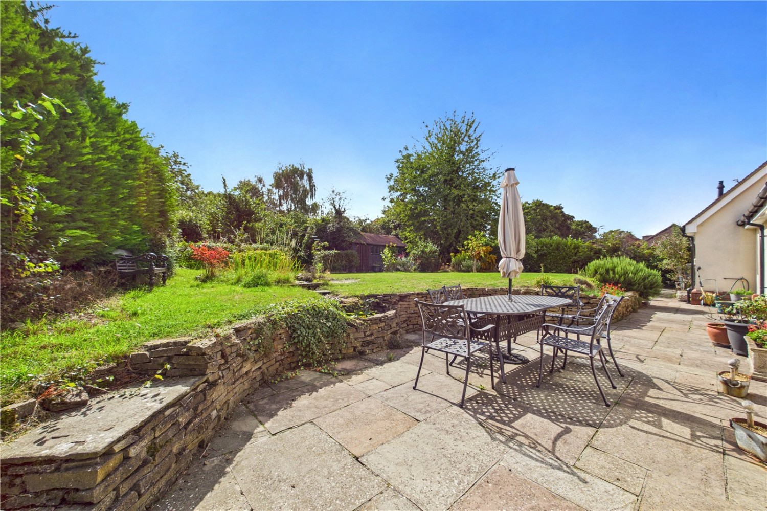 Purley on Thames, Reading, Berkshire