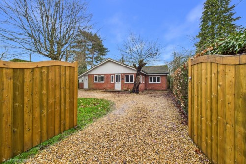 Upper Basildon, Reading, Berkshire