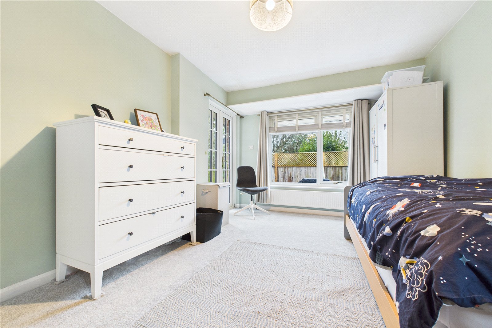 3 bedroom Bungalow for sale in Upper Basildon, Reading, Berkshire