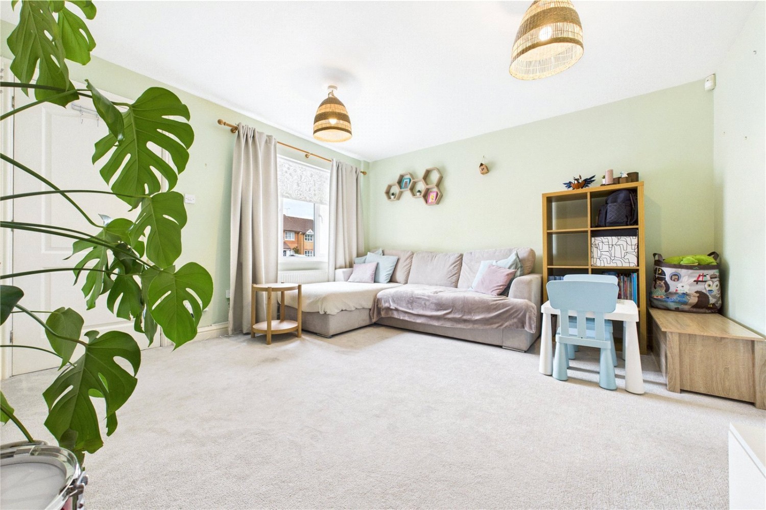 Theale, Reading, Berkshire
