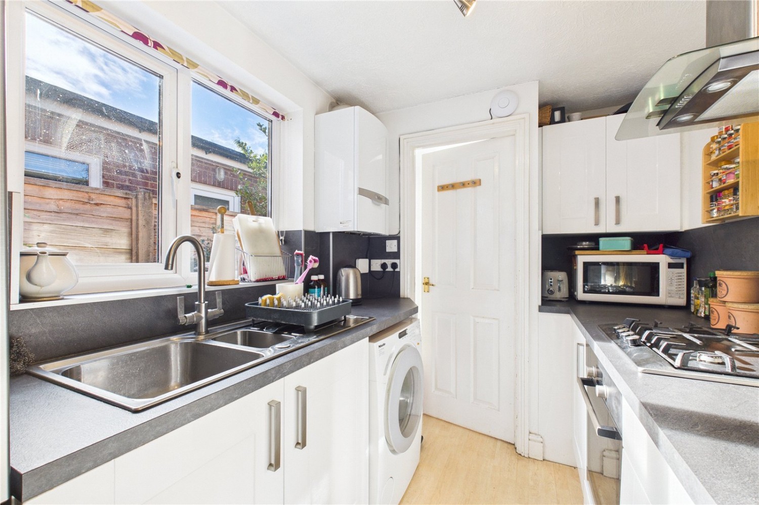 Theale, Reading, Berkshire