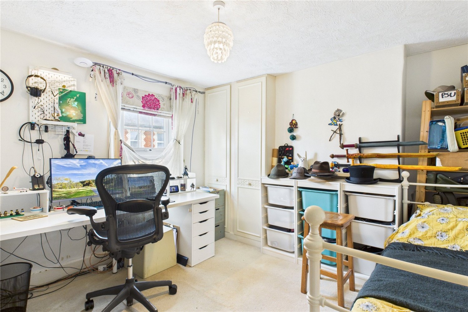 Theale, Reading, Berkshire