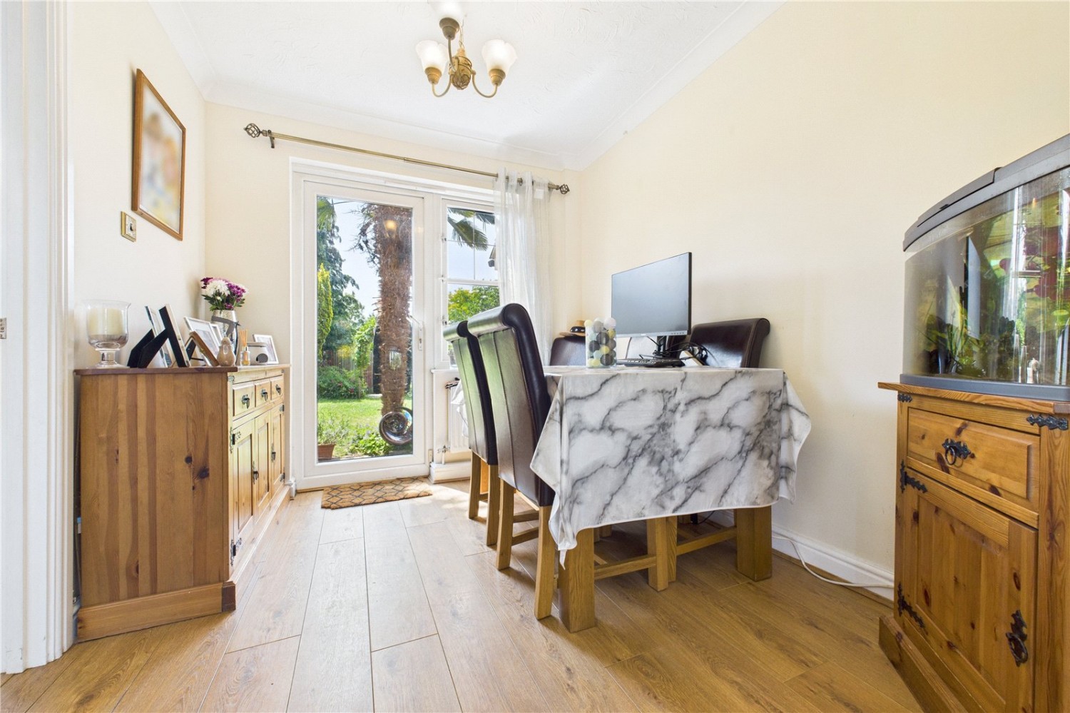 Theale, Reading, Berkshire