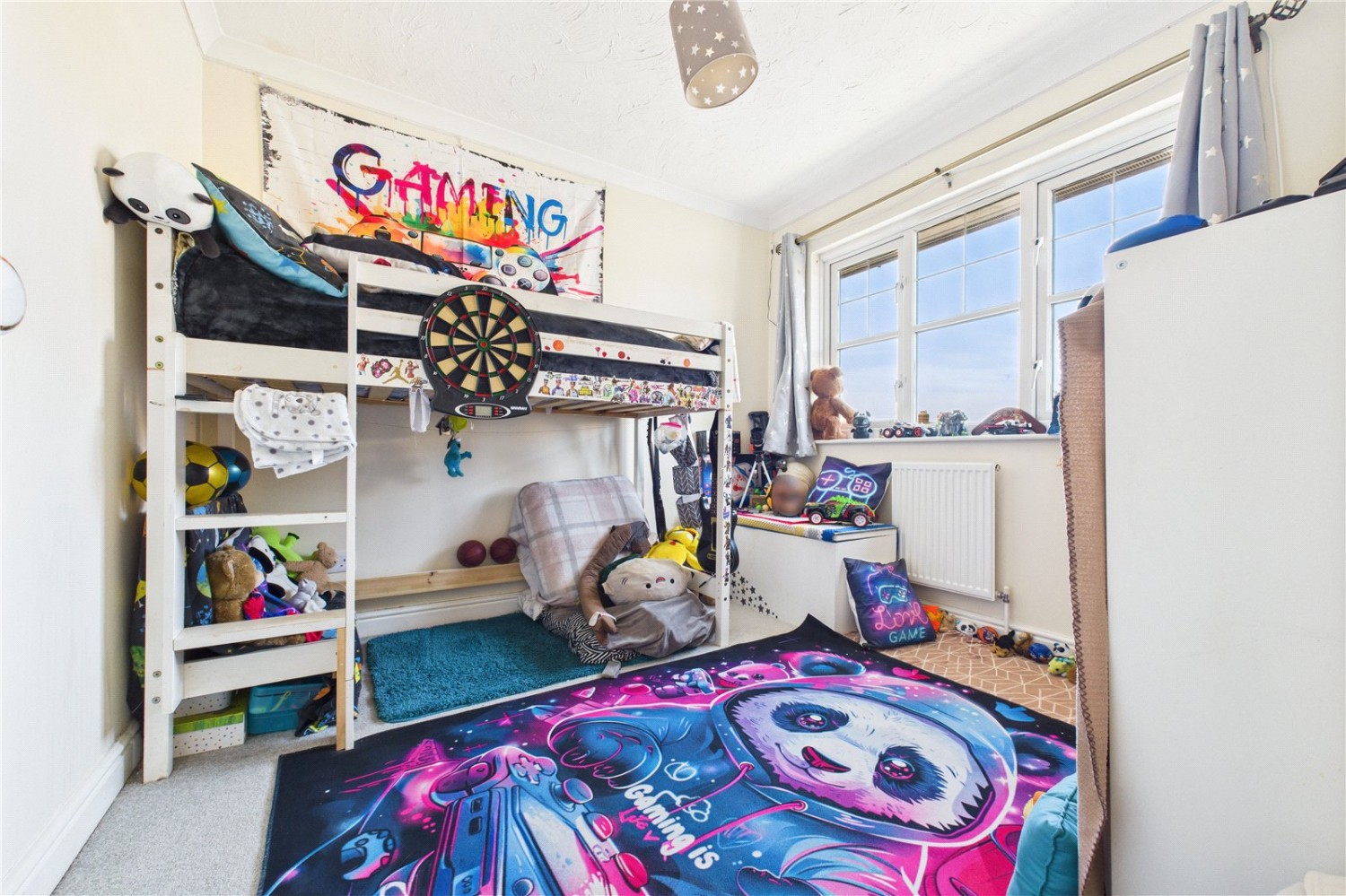 Theale, Reading, Berkshire