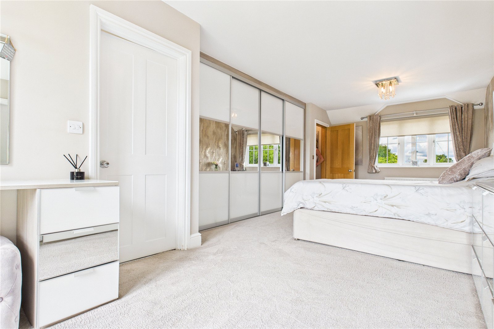 4 bedroom House for sale in Beenham, Reading, Berkshire