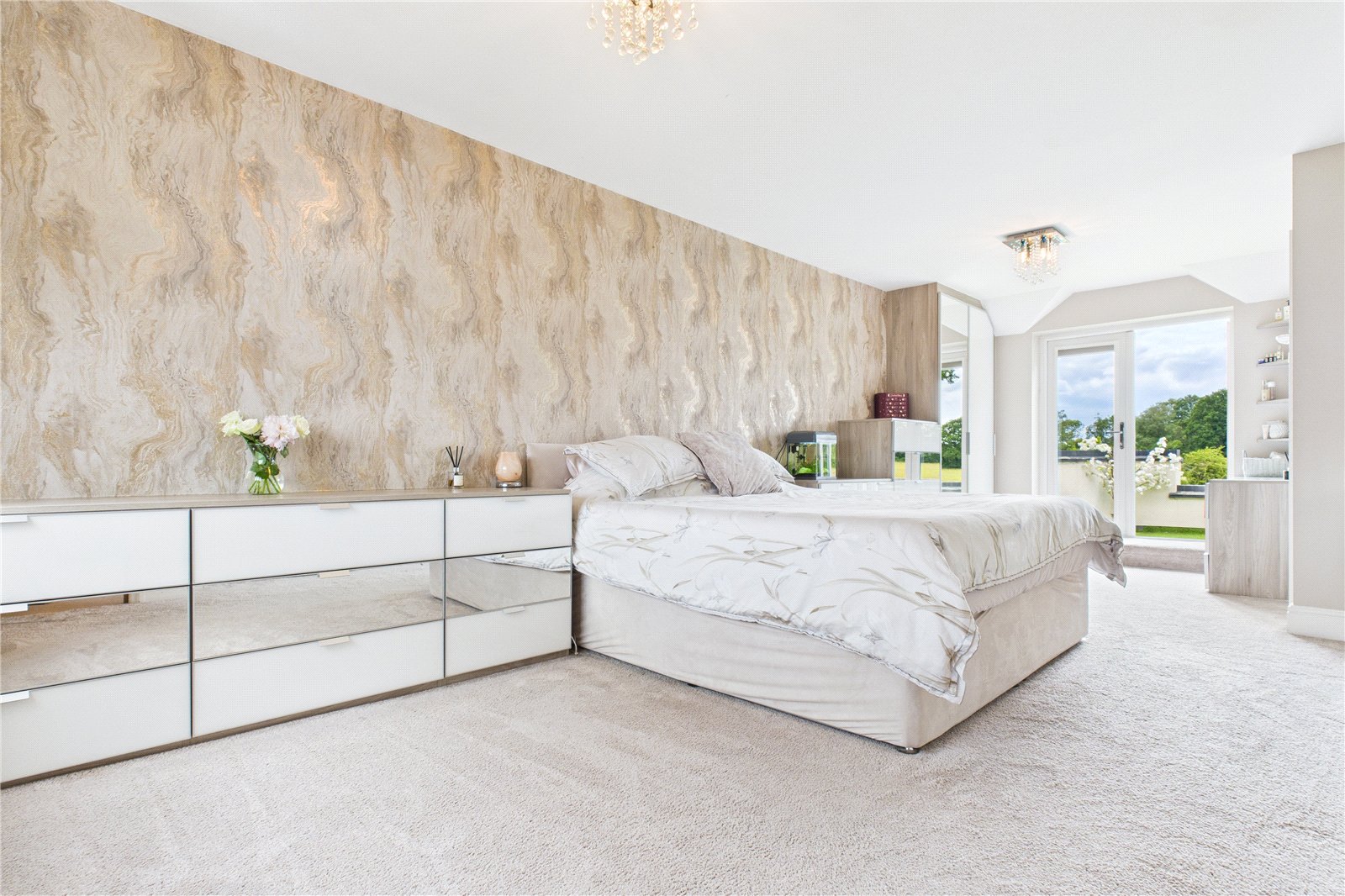 4 bedroom House for sale in Beenham, Reading, Berkshire