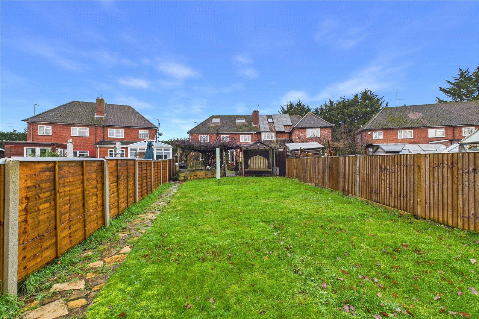 3 bedroom House for sale in Padworth, Reading, Berkshire