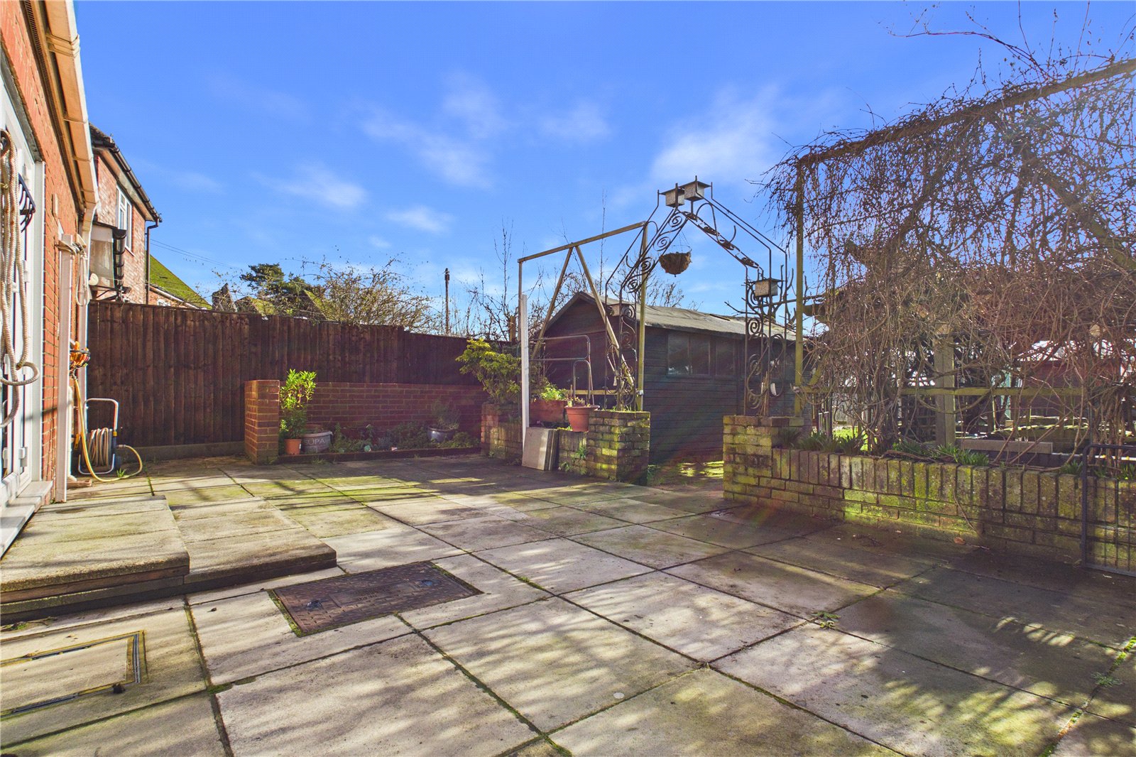 3 bedroom House for sale in Padworth, Reading, Berkshire