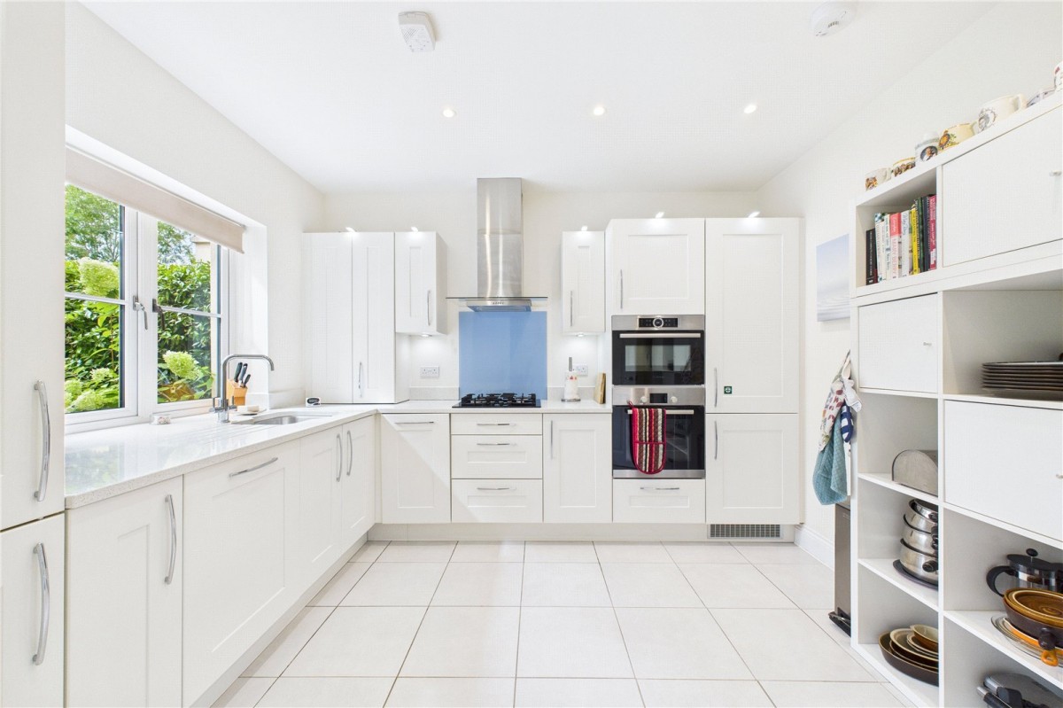 Theale, Reading, Berkshire