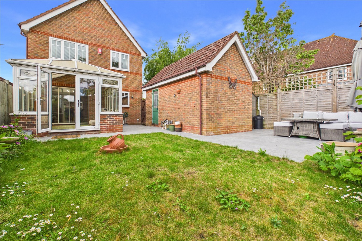 Aldermaston, Reading