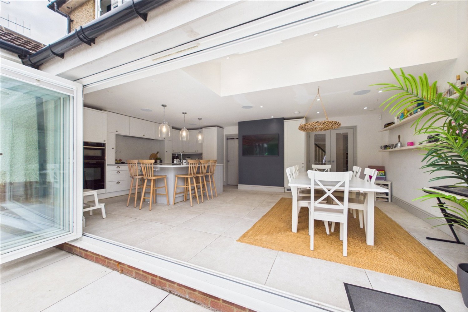 Tilehurst, Reading, Berkshire