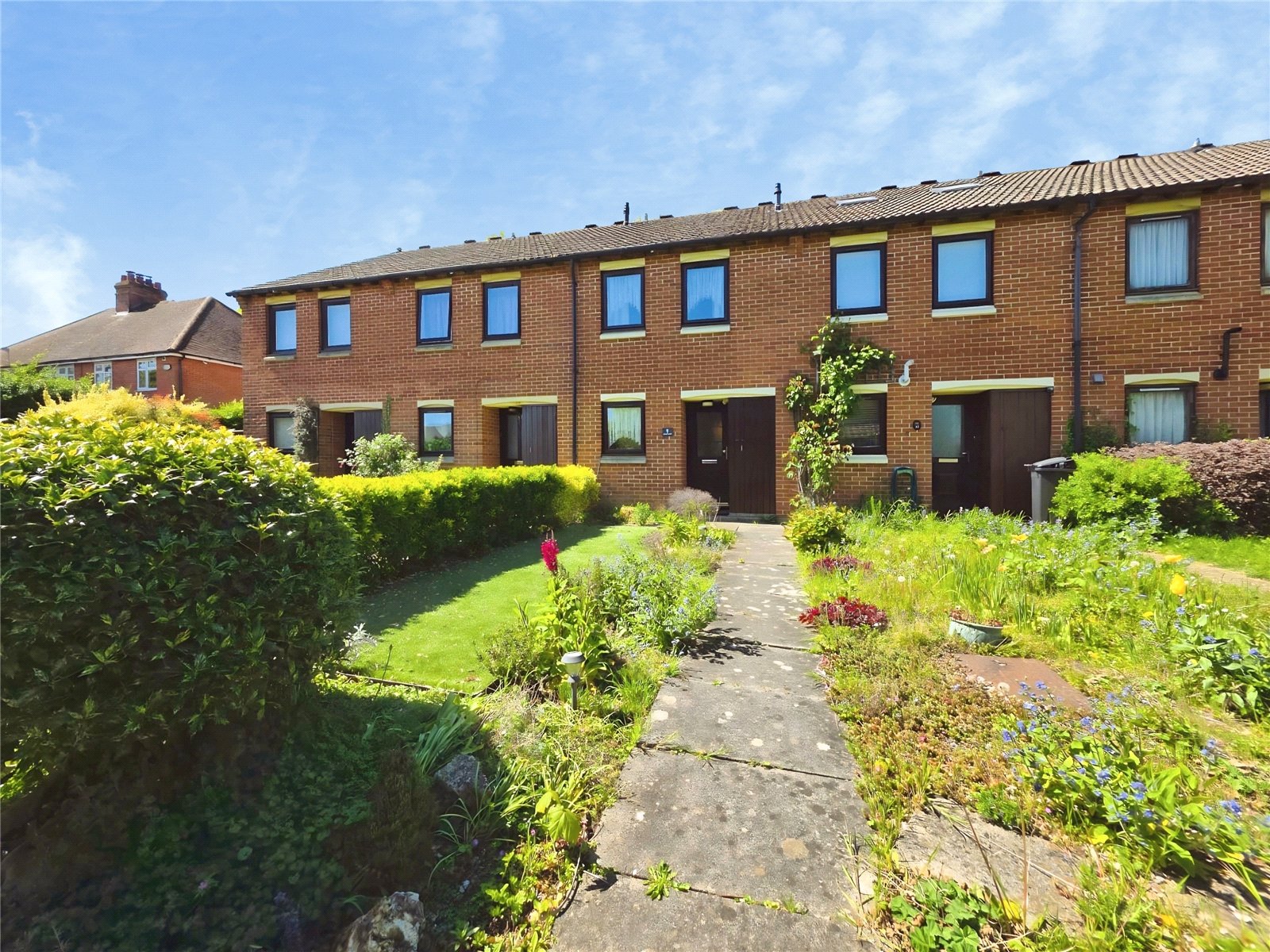 2 bedroom House for sale in Newbury, Berkshire