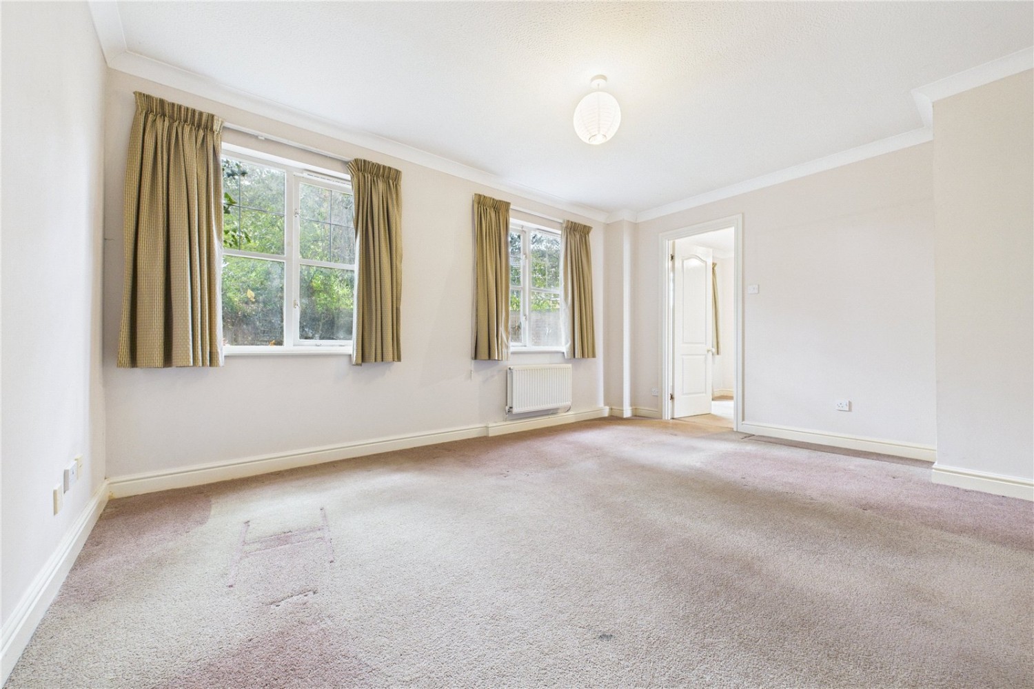 Theale, Reading, Berkshire