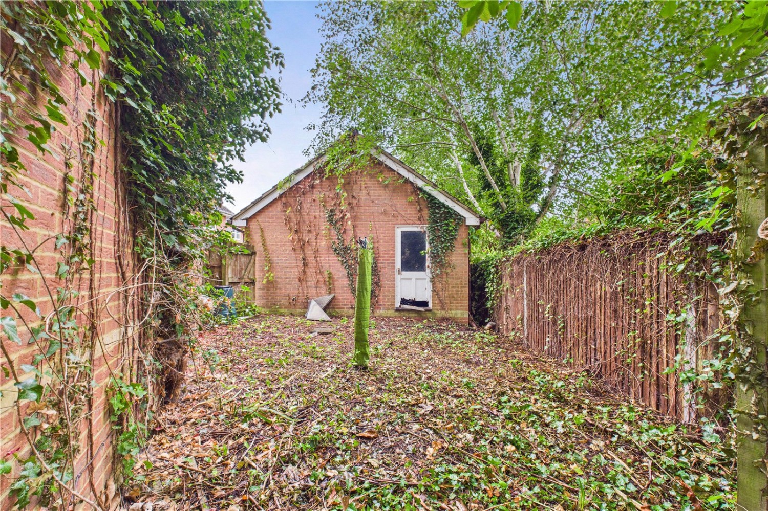 Theale, Reading, Berkshire
