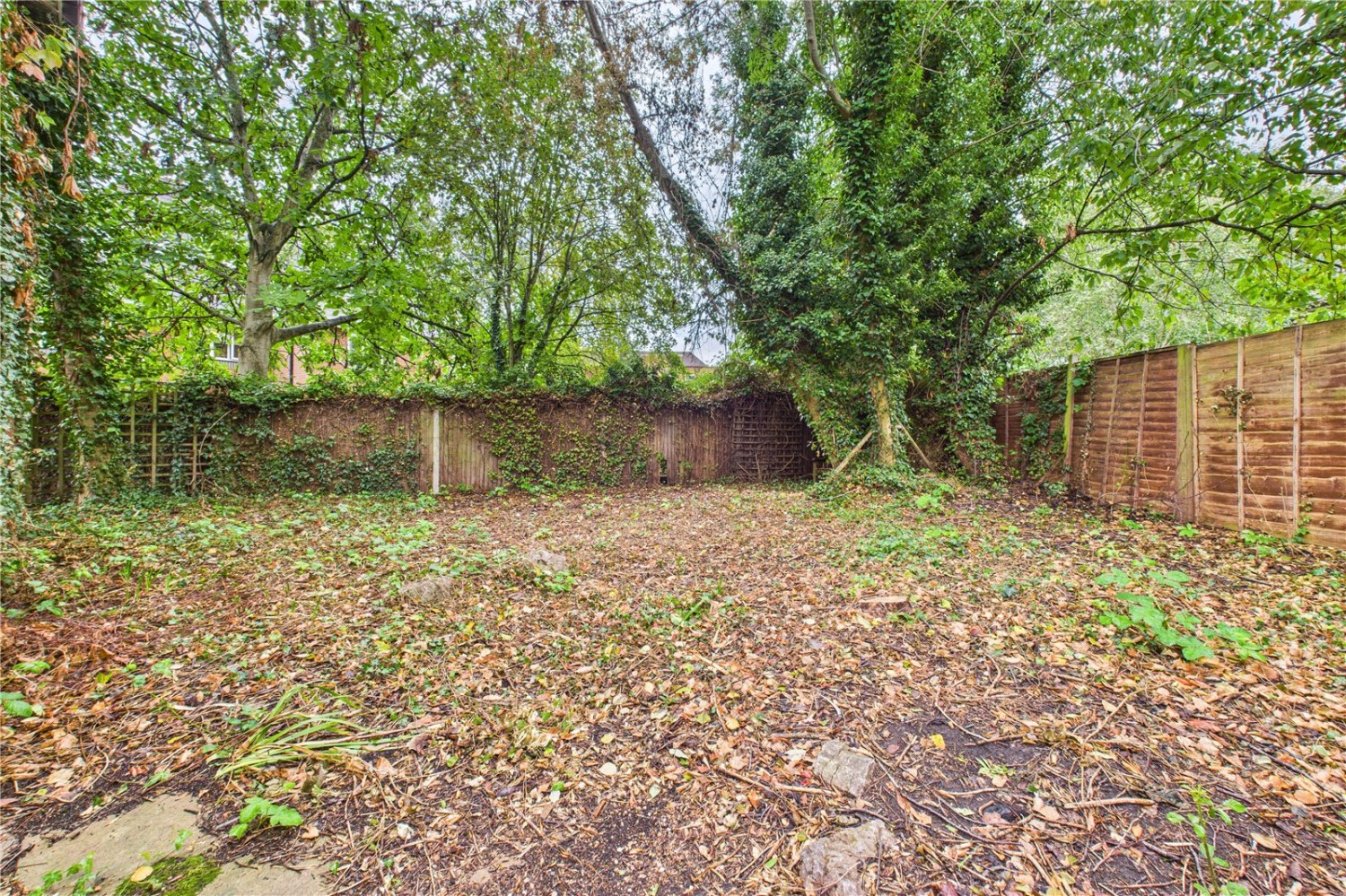 Theale, Reading, Berkshire