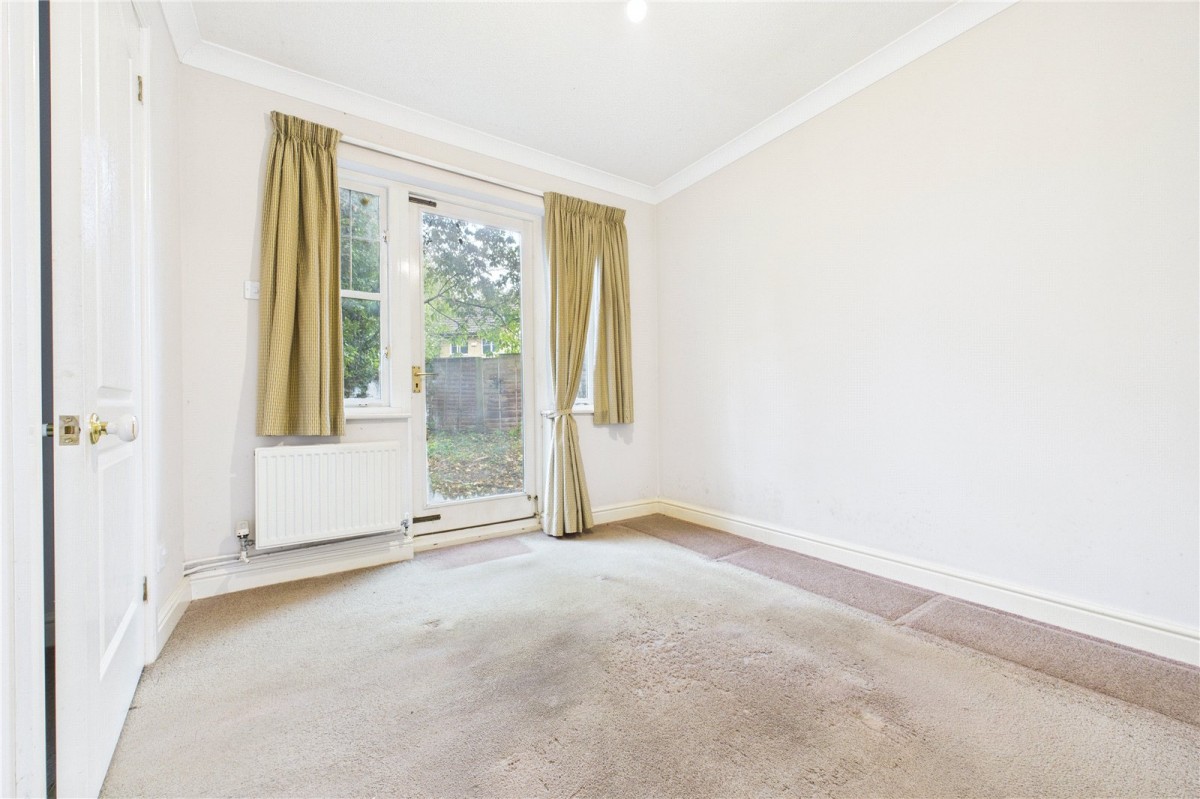 Theale, Reading, Berkshire
