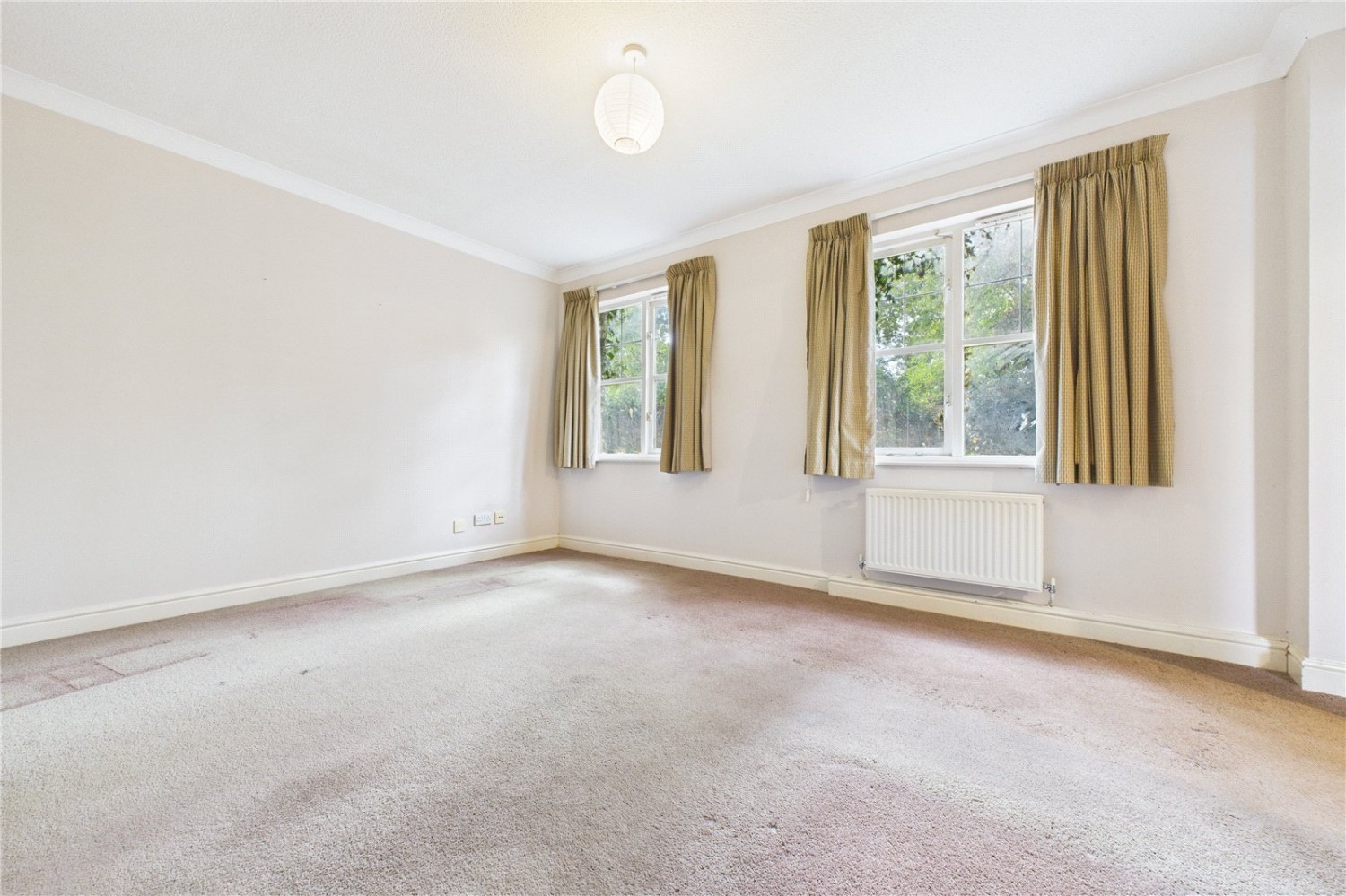 Theale, Reading, Berkshire